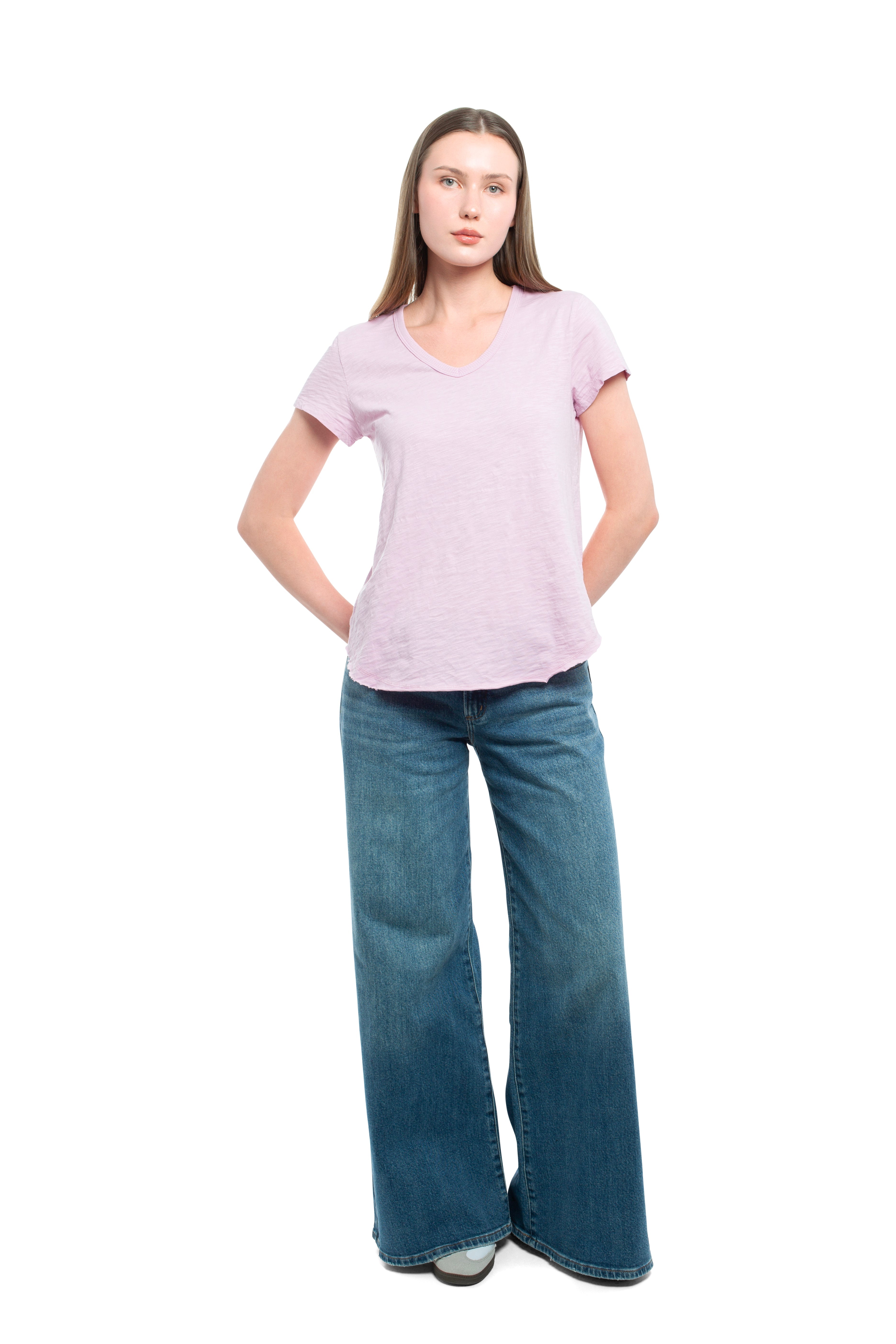 Short Sleeve Shrunken V-Neck Shirttail