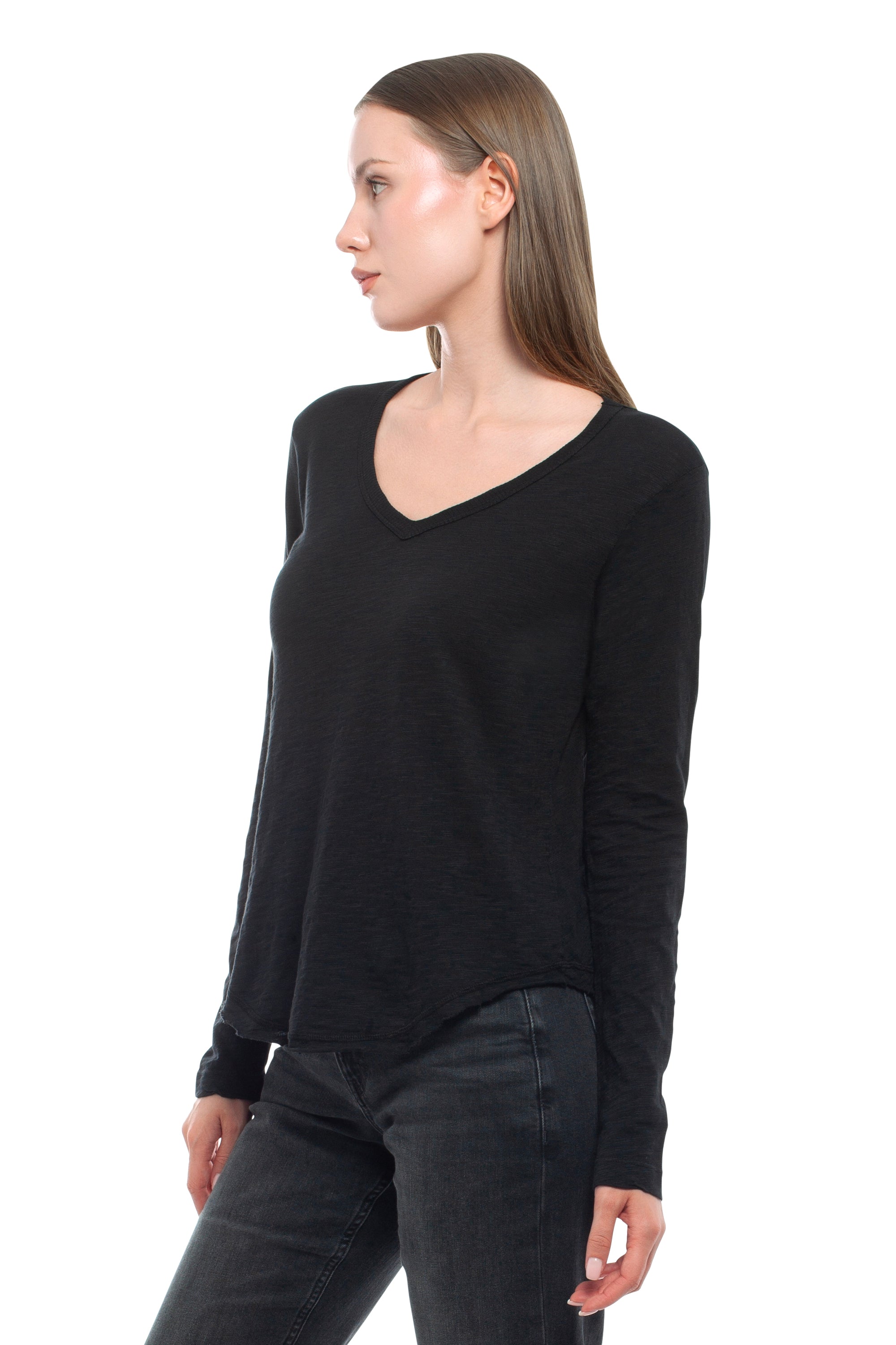 Long Sleeve V-Neck w/ Raw Hem Shirttail