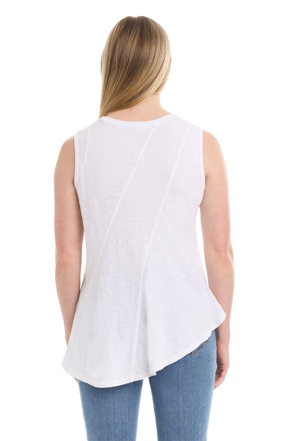 Shell with asymmetric seams